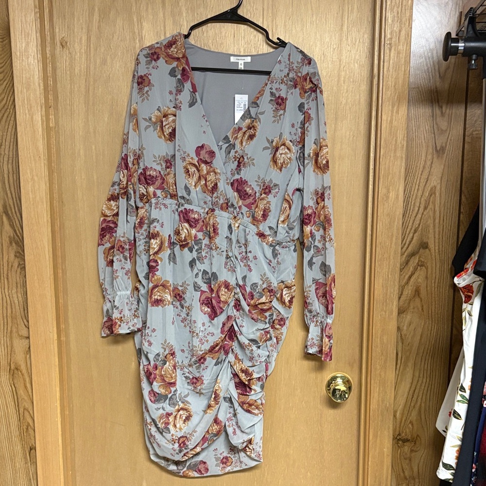 XXL maurices Floral V-Neck Ruched Mini Dress